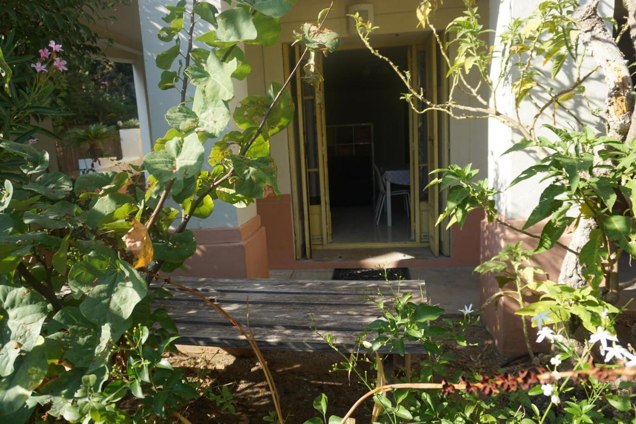 Villa La Provence Hyères Esterno foto
