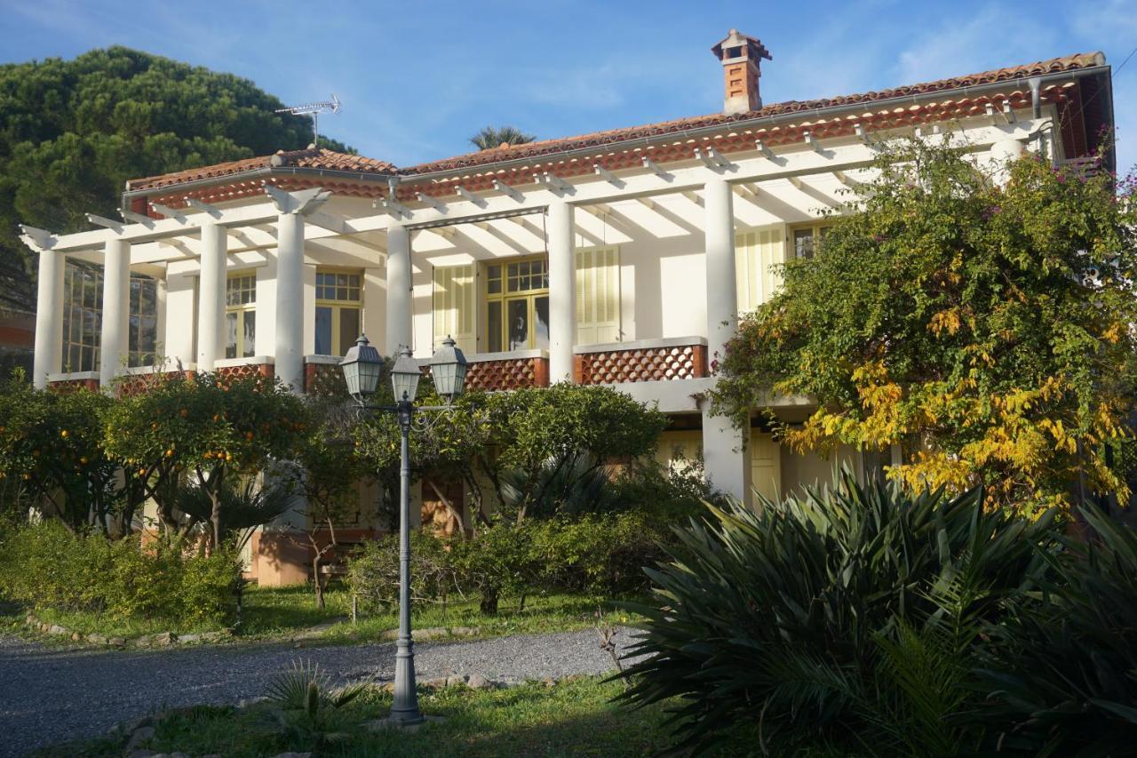 Villa La Provence Hyères Esterno foto